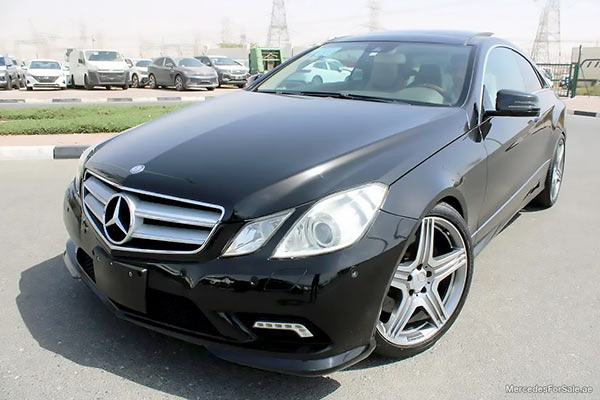 black 2011 Mercedes e550