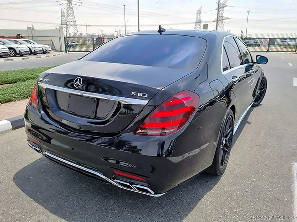 black 2019 Mercedes s63