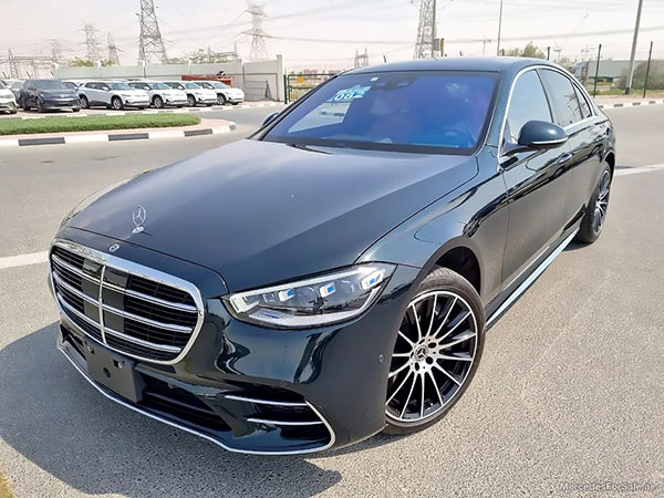 Image of a pre-owned 2021 black Mercedes-Benz S500 car