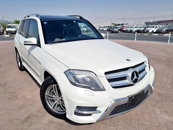 Image of a pre-owned 2013 white Mercedes-Benz Glk350 car