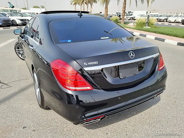 black 2015 Mercedes s400