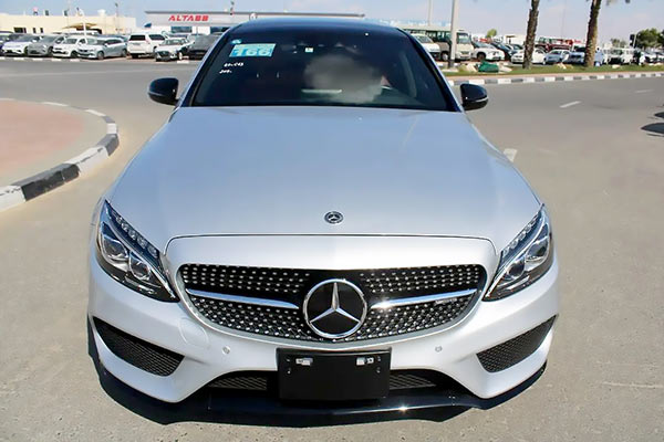 Image of a pre-owned 2018 silver Mercedes-Benz C43 car