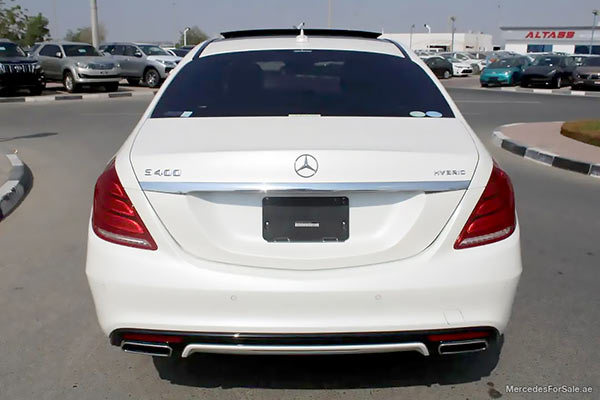 white 2015 Mercedes s400