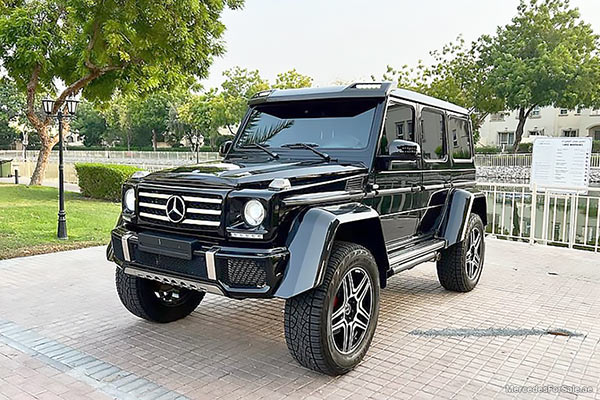 Image of a pre-owned 2016 black Mercedes-Benz G500 car