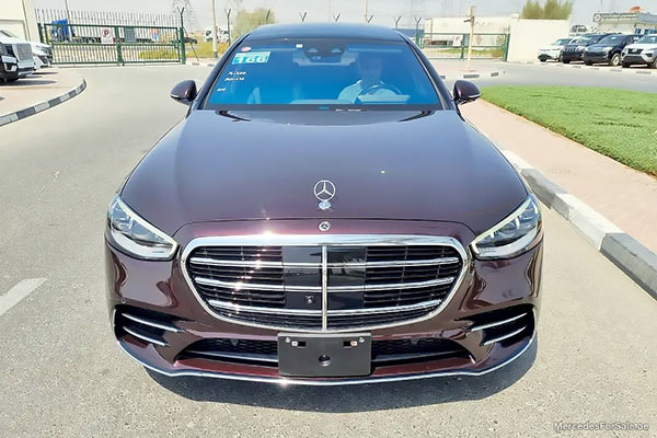 red 2021 Mercedes s400