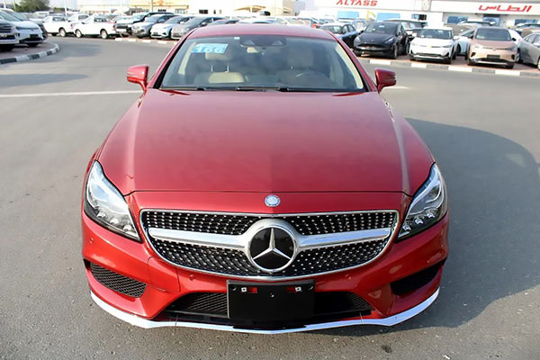 red 2016 Mercedes cls400