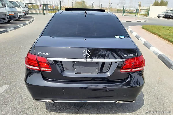 black 2015 Mercedes e400
