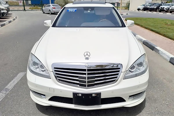 Image of a pre-owned 2012 white Mercedes-Benz S550 car