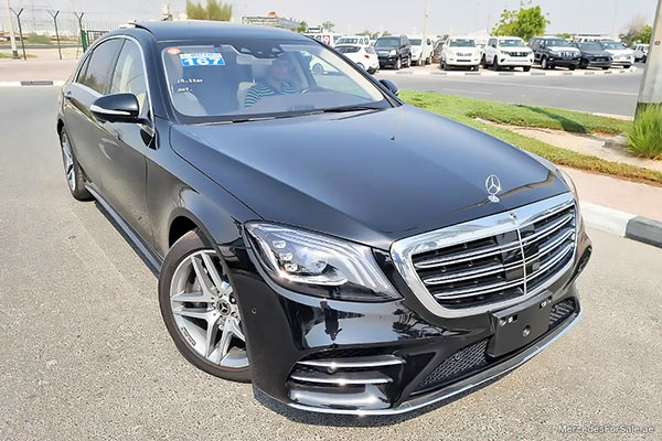 Image of a pre-owned 2019 black Mercedes-Benz S560 car