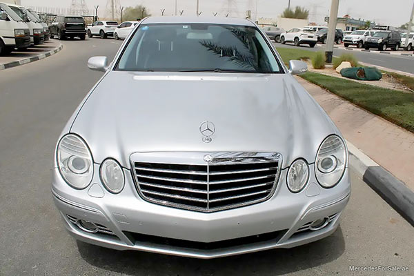 Image of a pre-owned 2007 silver Mercedes-Benz E350 car