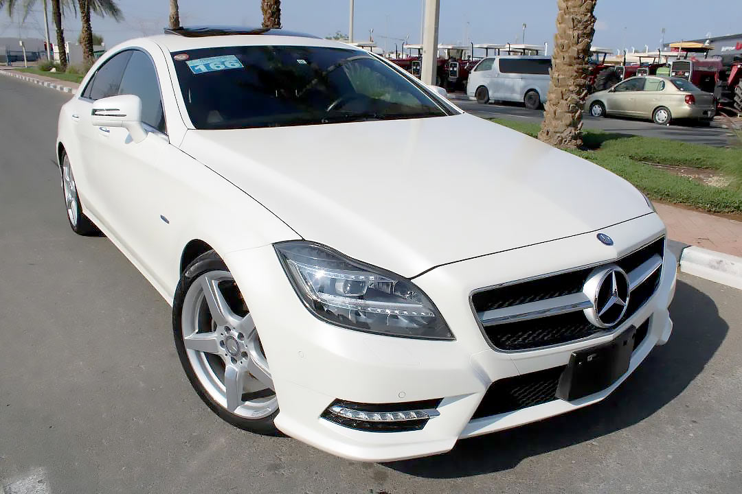 white 2012 Mercedes cls350