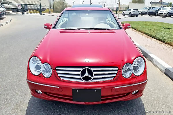 red 2005 Mercedes clk320