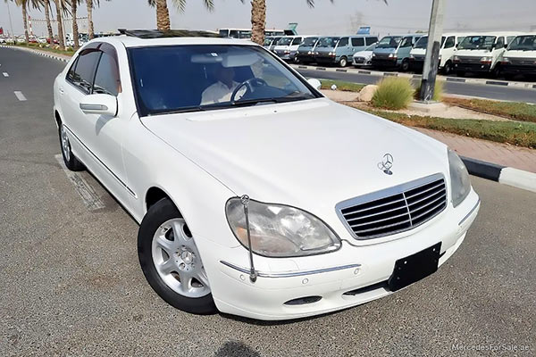 Image of a pre-owned 2002 white Mercedes-Benz S500L car