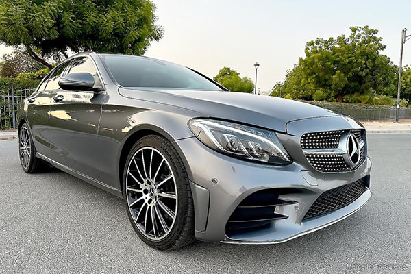 Image of a pre-owned 2018 grey Mercedes-Benz C300 car