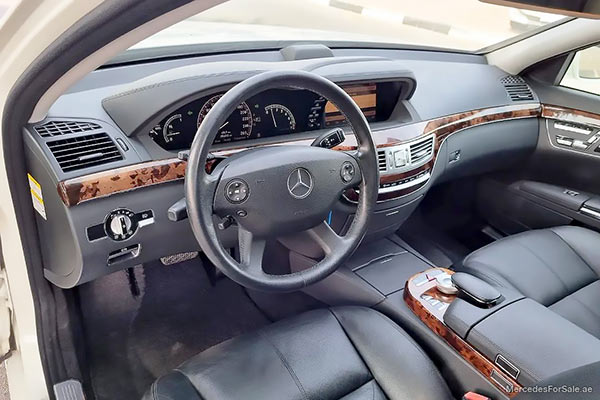 مرسيدس s350 لون ابيض موديل 2007