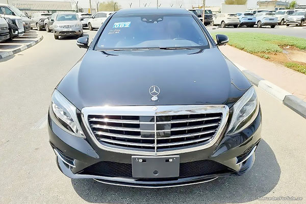Image of a pre-owned 2017 black Mercedes-Benz S400 car