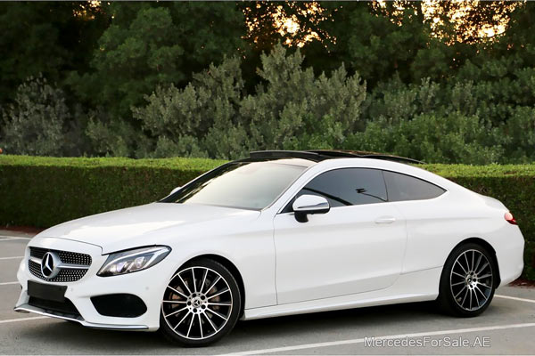 Image of a pre-owned 2018 white Mercedes-Benz C300 car