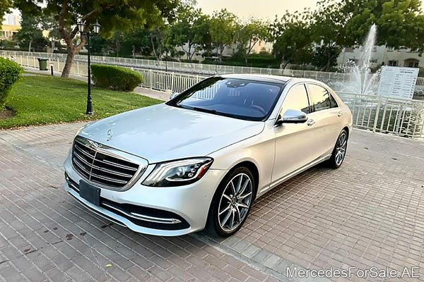Image of a pre-owned 2019 silver Mercedes-Benz S560 car
