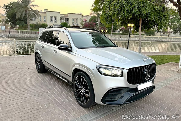 Image of a pre-owned 2020 silver Mercedes-Benz Gls580 car