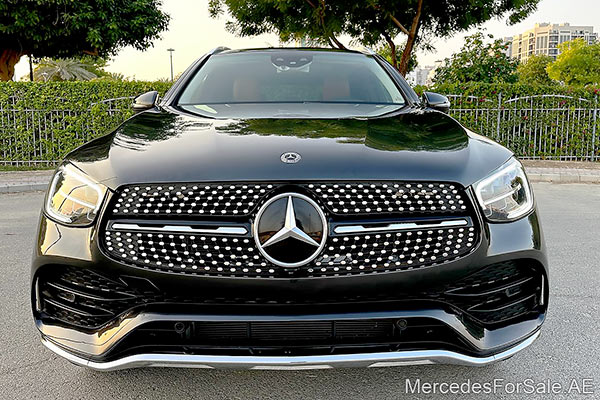 black 2020 Mercedes glc300