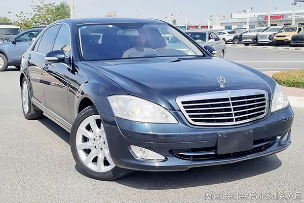 Image of a pre-owned 2007 black Mercedes-Benz S550 car