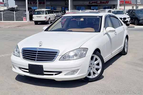 Image of a pre-owned 2006 white Mercedes-Benz S500L car