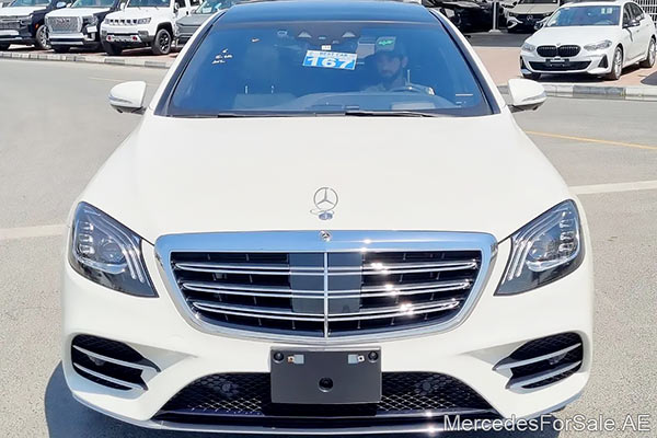 Image of a pre-owned 2019 white Mercedes-Benz S450 car
