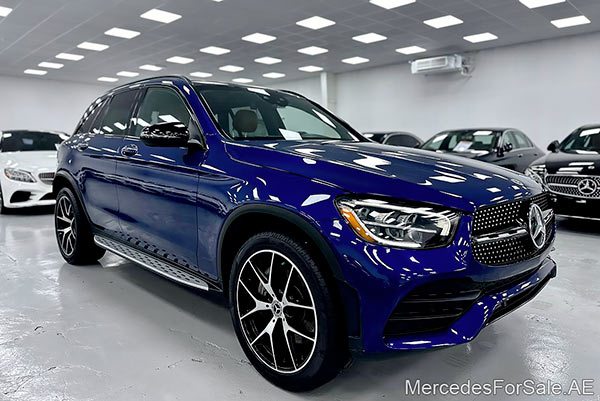 blue 2020 mercedes glc300 suv 4X4