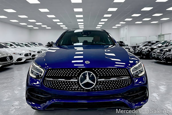 blue 2020 Mercedes glc300