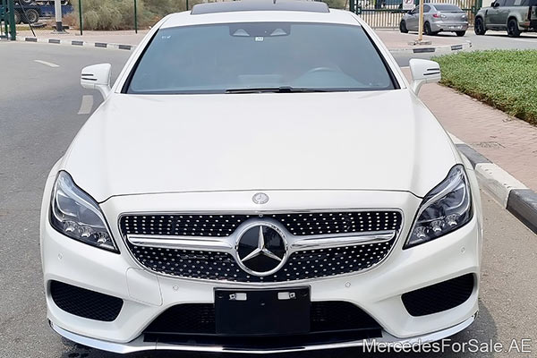 white 2015 Mercedes cls550