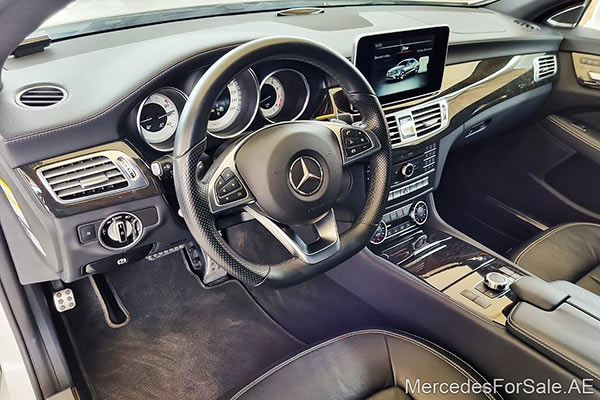 white 2015 Mercedes cls550