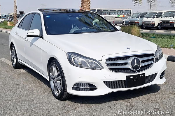 white 2016 Mercedes e400