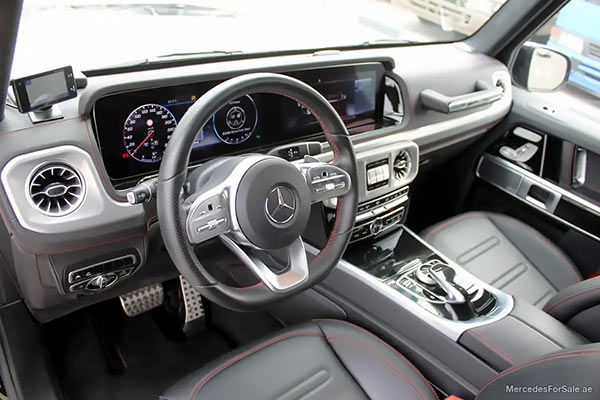 black 2020 Mercedes g550