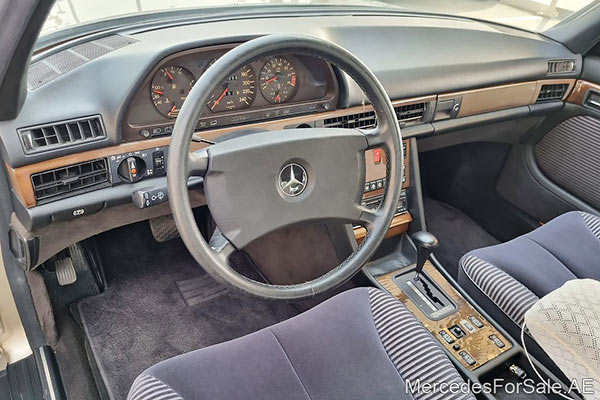 gold 1991 Mercedes s300