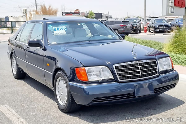 blue 1992 Mercedes s500