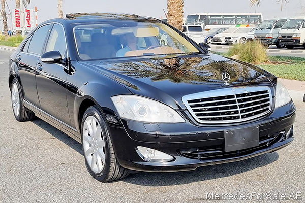 Image of a pre-owned 2008 black Mercedes-Benz S550 car