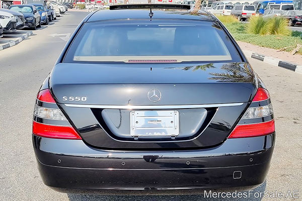 black 2008 Mercedes s550