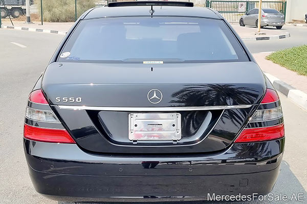 black 2009 Mercedes s550