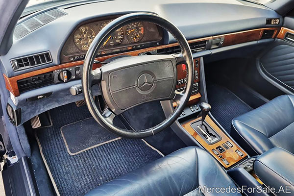 blue 1991 Mercedes s560