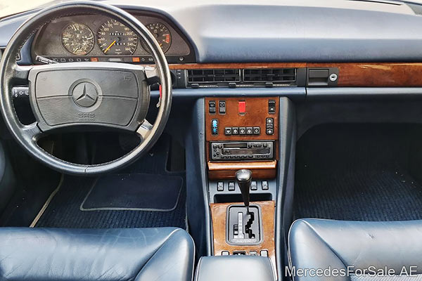 blue 1991 Mercedes s560