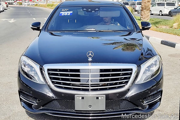 black 2017 Mercedes s400