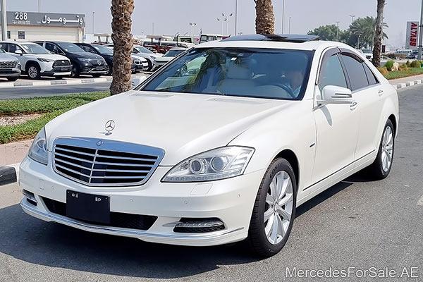 white 2012 Mercedes s350