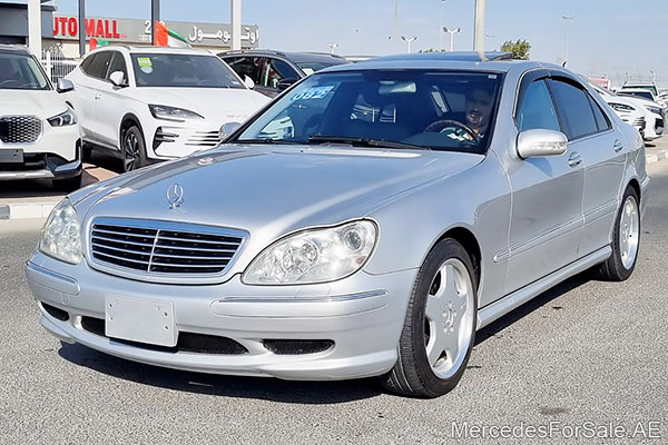 Image of a pre-owned 2002 silver Mercedes-Benz S320 car