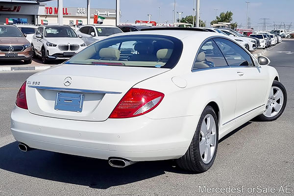 white 2007 Mercedes cl550