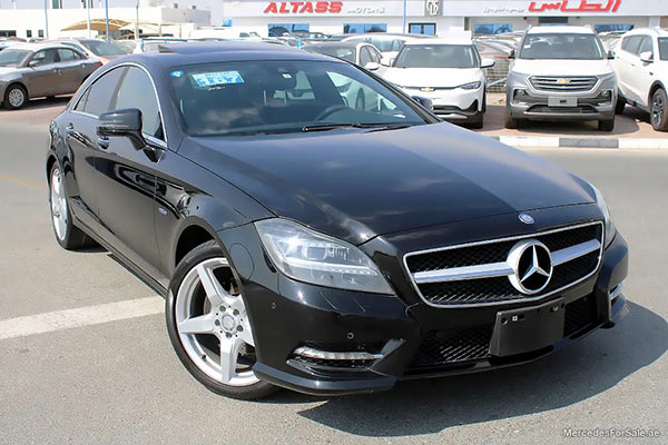 Image of a pre-owned 2012 black Mercedes-Benz Cls350 car