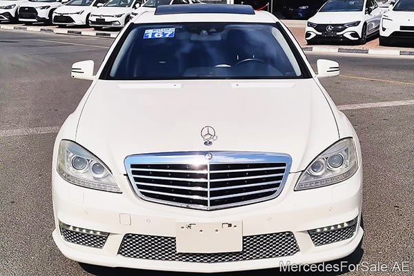 white 2010 Mercedes s63