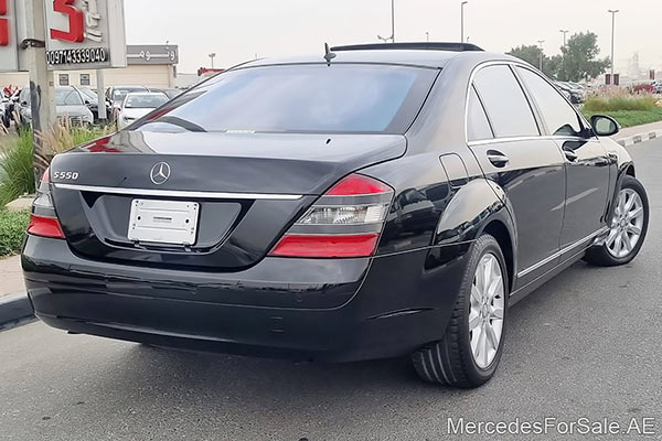 black 2007 Mercedes s550