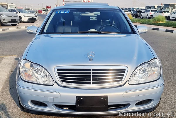 Image of a pre-owned 2001 silver Mercedes-Benz S320 car