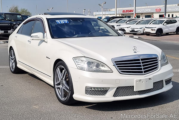 Image of a pre-owned 2010 white Mercedes-Benz S63 car