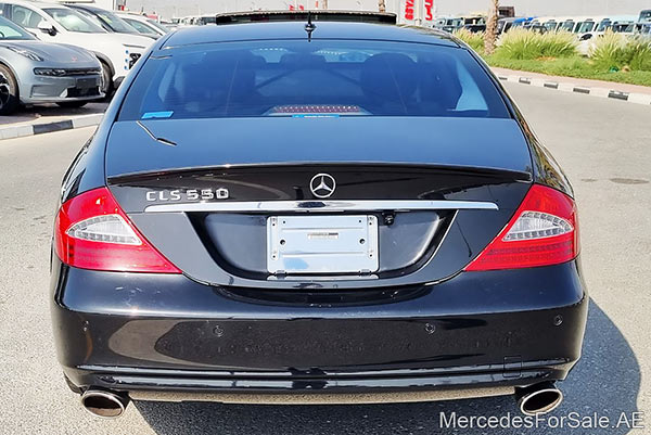 black 2007 Mercedes cls550